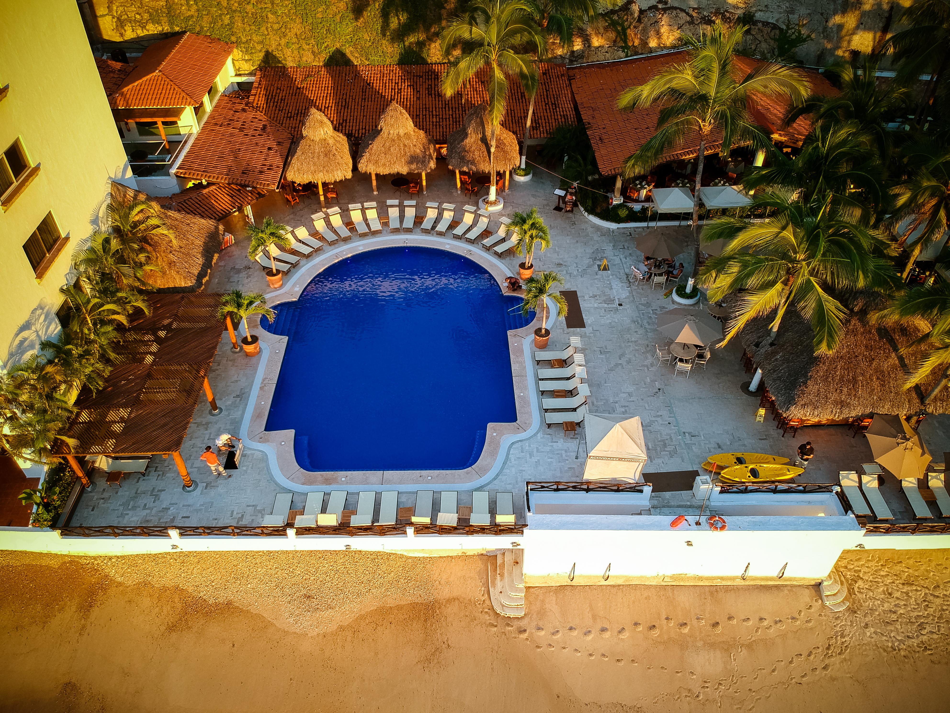 פוארטו ואלארטה Costa Sur Resort & Spa מראה חיצוני תמונה