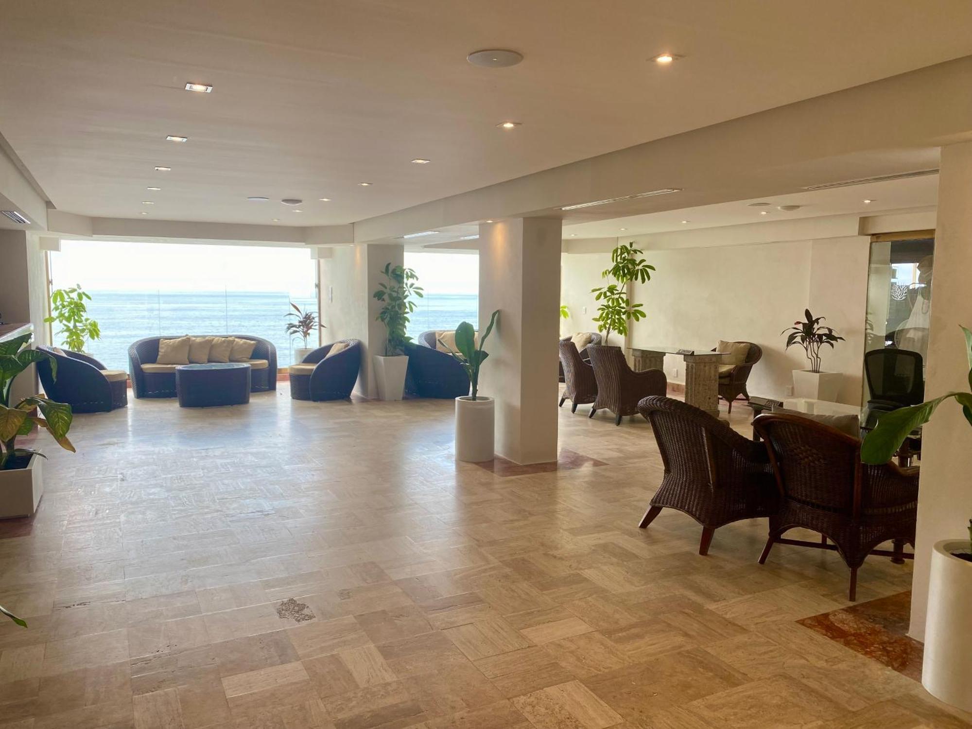 פוארטו ואלארטה Costa Sur Resort & Spa מראה חיצוני תמונה