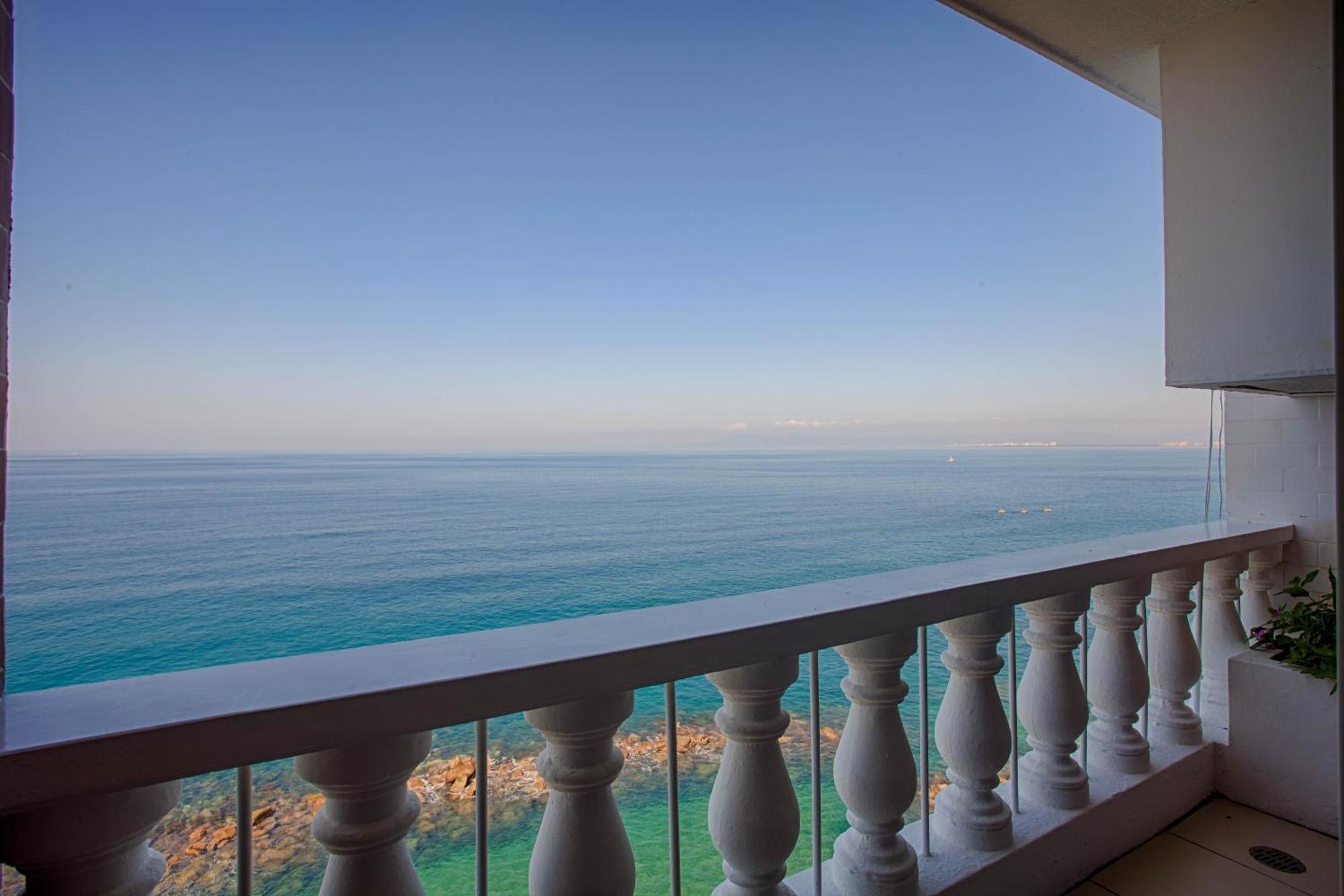 פוארטו ואלארטה Costa Sur Resort & Spa מראה חיצוני תמונה